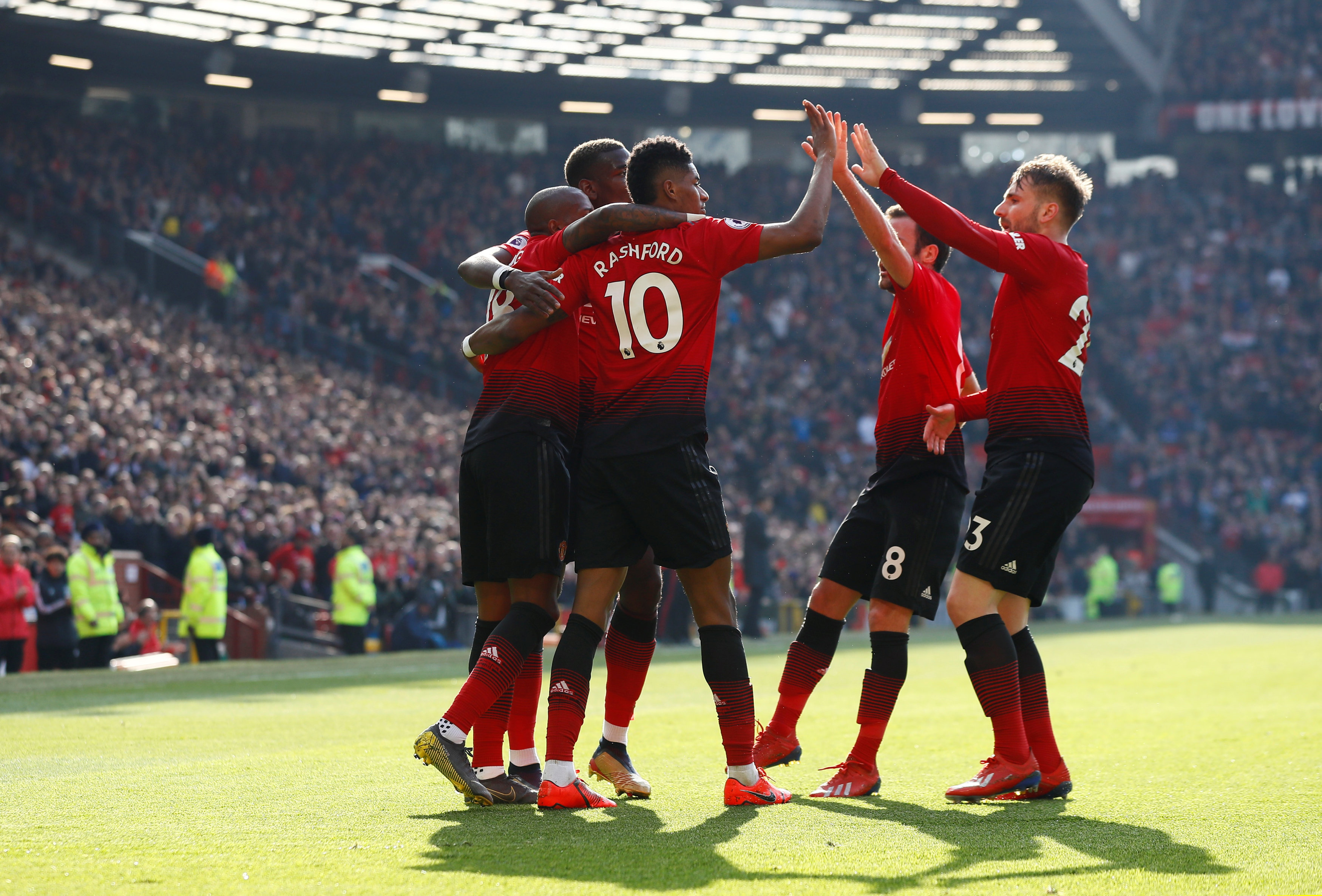 这既是爱的 这既是爱的