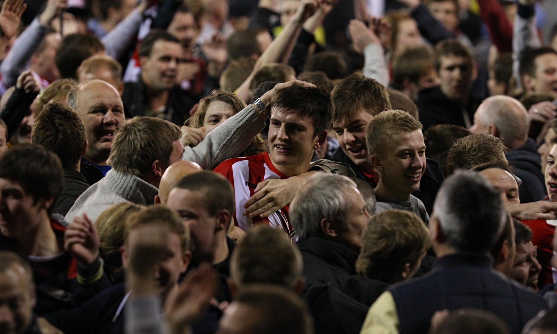 布拉德利 布拉德利